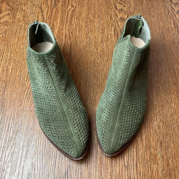 KELSI DAGGER Olive Green Faux Suede Cutout Booties Size 8 - Picture 2 of 6